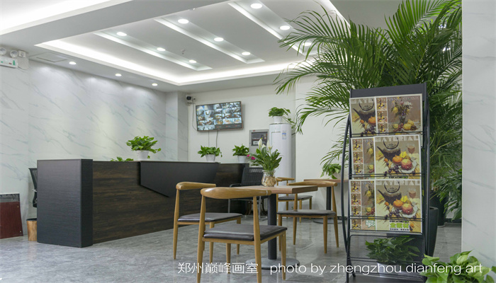 鄭州巔峰畫室學習環(huán)境